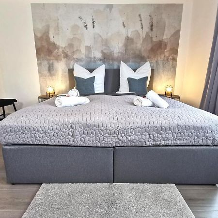 Bohnapartments Suedpark - Naehe Steigerwaldstadion - Gratis Parkplatz - Wlan - Vollausstattung Erfurt Eksteriør bilde