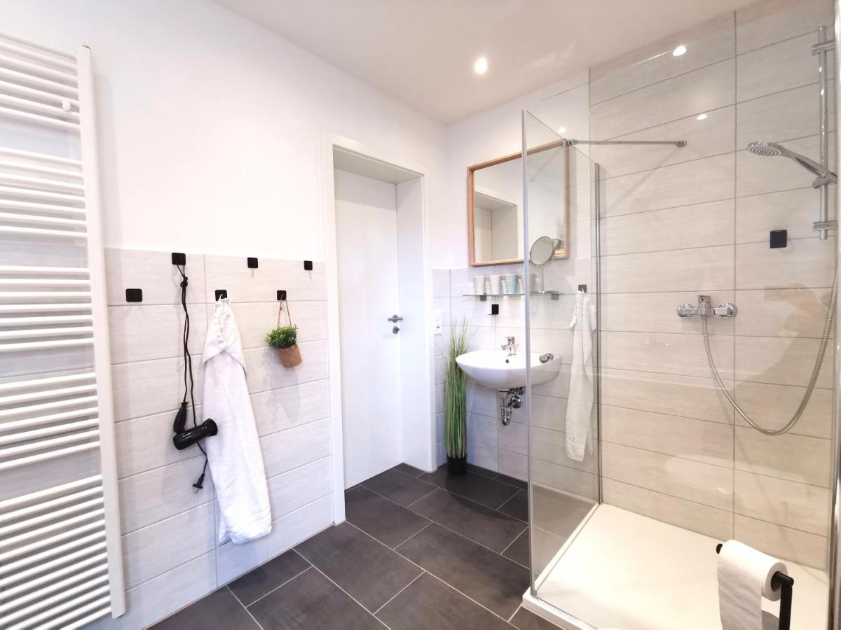 Bohnapartments Suedpark - Naehe Steigerwaldstadion - Gratis Parkplatz - Wlan - Vollausstattung Erfurt Eksteriør bilde