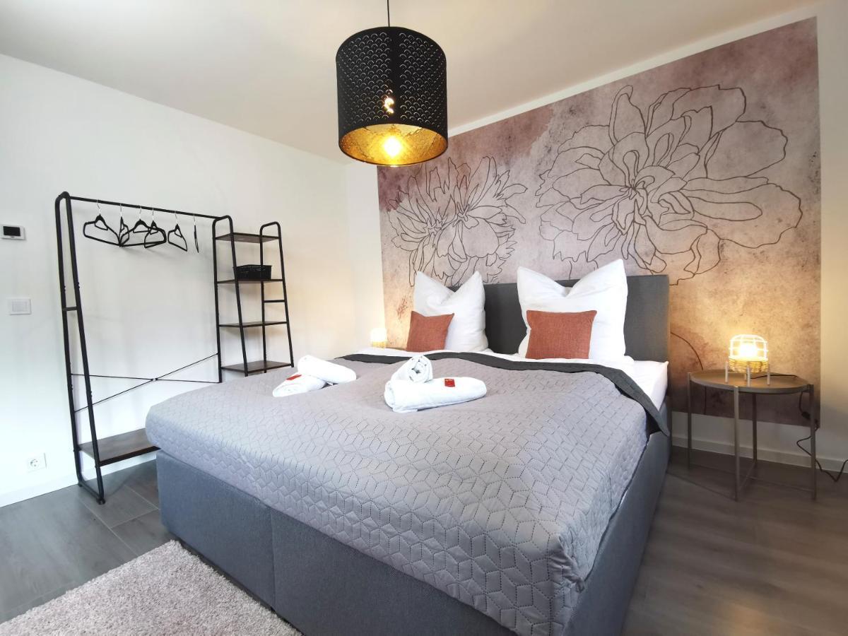 Bohnapartments Suedpark - Naehe Steigerwaldstadion - Gratis Parkplatz - Wlan - Vollausstattung Erfurt Eksteriør bilde